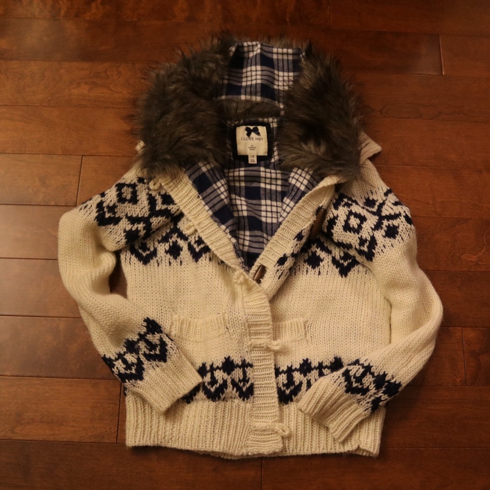 NWOT - Wool and Alpaca Knit Sweater with Fur Trim